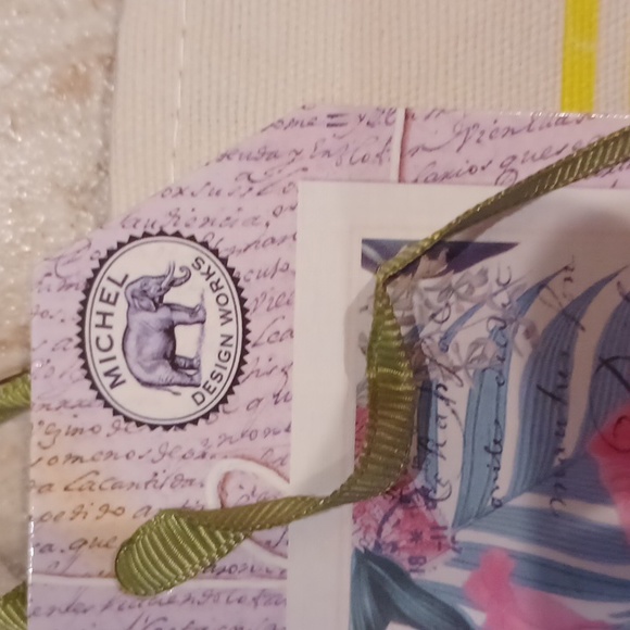 NWT Michel Design Works Vanilla Palm Kitchen Towel - Picture 5 of 9